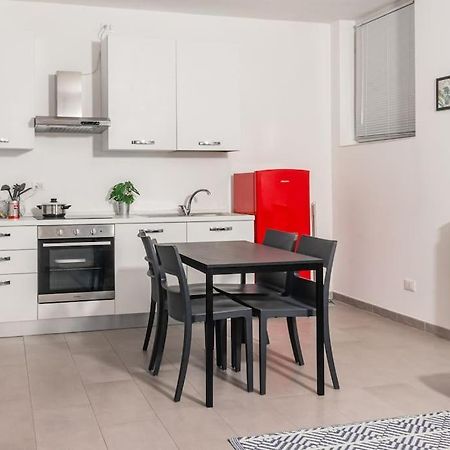 Staurenghi Blue Apartment Varese Ngoại thất bức ảnh